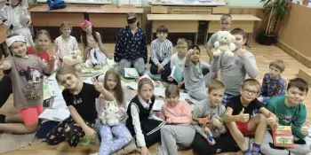 Урок "Пазакласнае чытанне ў піжамах"