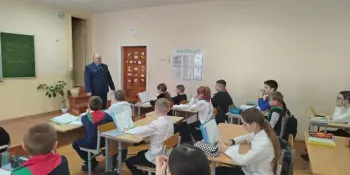 Профилактическая беседа о безопасности на железной дороге