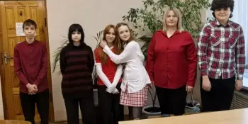 Неделя цвета в 8 "Б" классе