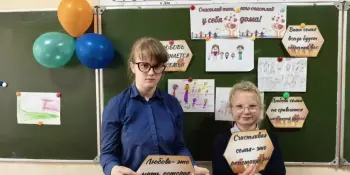 Информационный час в 8 "Б", 3"В" и в 6" "В" " классах
